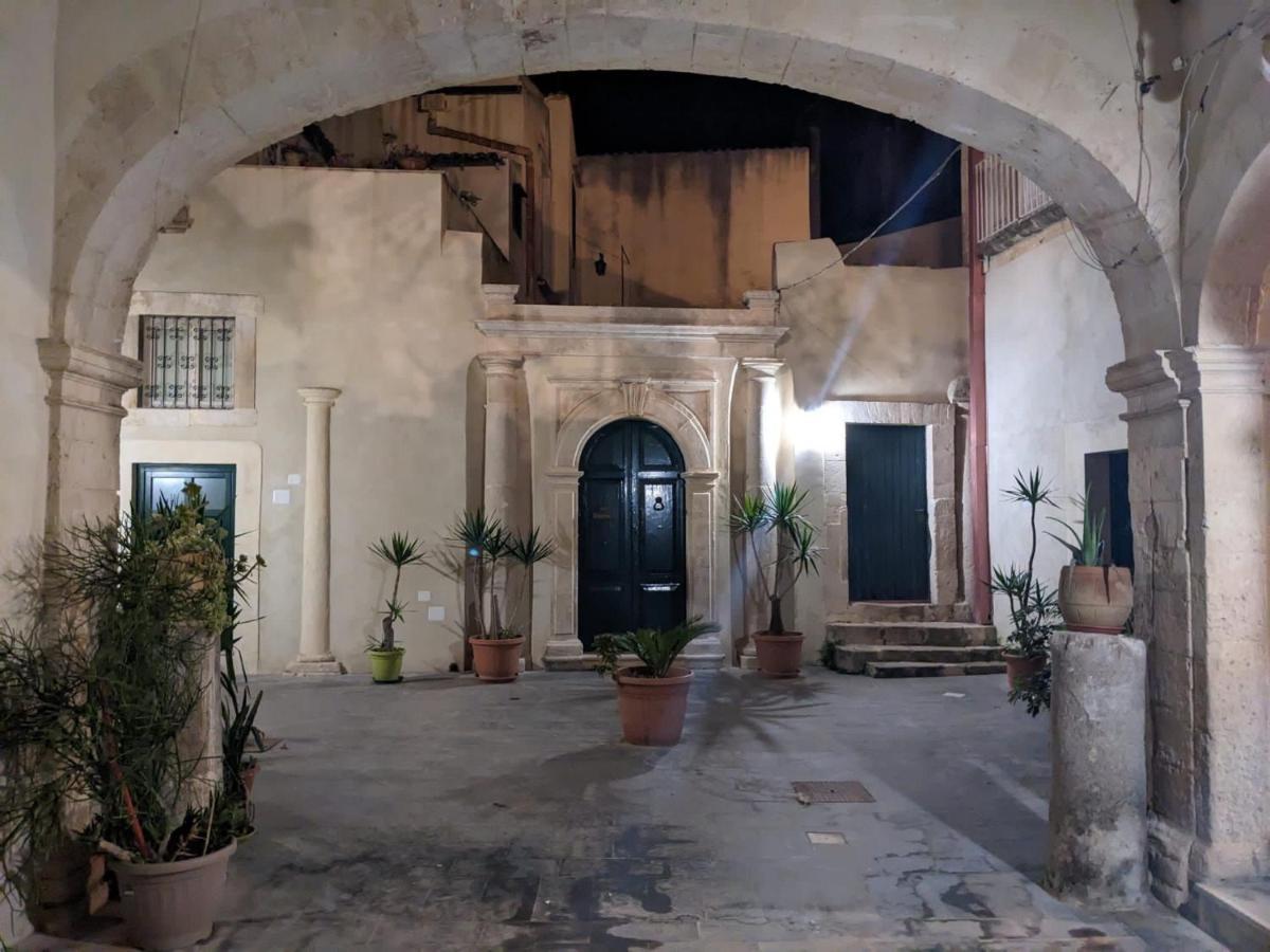 Ortigia Casa Leilighet Syracuse Eksteriør bilde